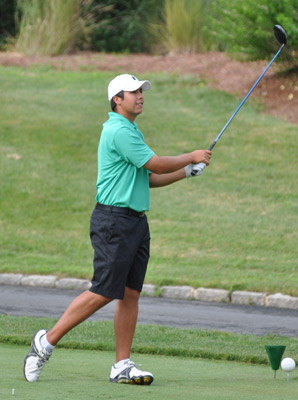 Lowe Among Final Four at the Met Junior Championship